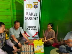 Wujud Kepedulian Polri, Polsek Loa Kulu Salurkan Bantuan Paket Sembako Lengkap kepada Warga Desa Sepakat