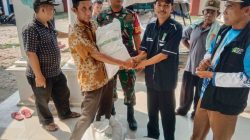 Babinsa dan Aparat Desa Bersinergi Salurkan 36,58 Ton Beras untuk Warga Karangharja