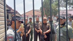 Kejari Sukabumi Didesak Buka Data Proyek Strategis, Massa Juga Tuntut Kasi Intel Dicopot