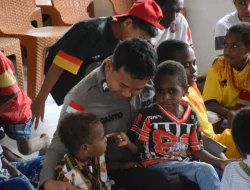 Dari Tas Sekolah Hingga Senyuman, Satgas Damai Cartenz Hadir Berbagi Kasih Di Panti Asuhan Santa Susana Timika