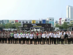 12 Personel Polres Metro Tangerang Kota Terima Penghargaan Kapolda Atas Pengungkapan 25 Kg Sabu