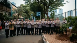 Polda Metro Jaya Tanam Pohon, Ajak Personel Hadirkan Kesejukan bagi Masyarakat
