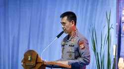 Polisi Bersama Masyarakat, Polda Metro Jaya Gelar Bakti Kesehatan dan Salurkan 1.000 Paket Sembako di Kampung Ambon